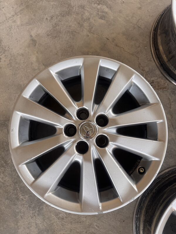 disga corolla 16 5 000 TMT - Балканабат - img 2