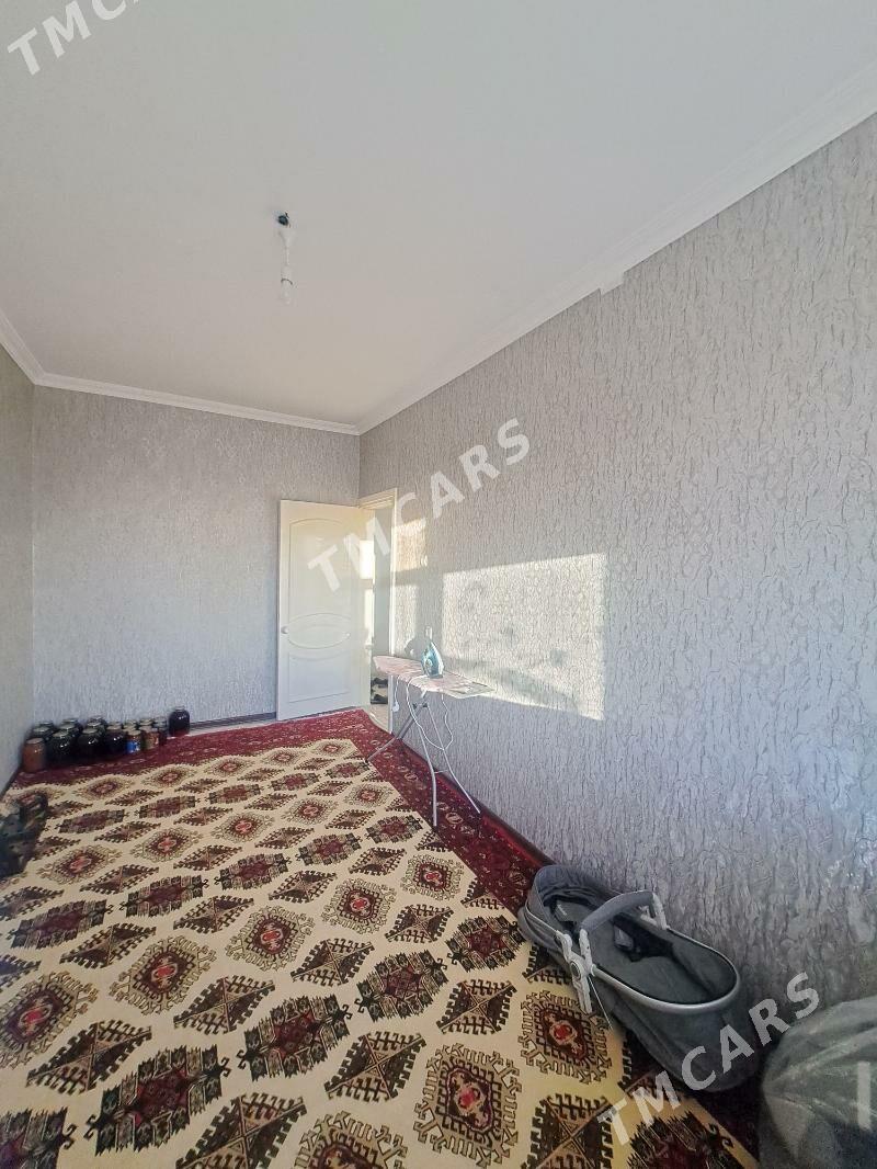 Продаётся 3 этаж 4 комната - Türkmenabat - img 6