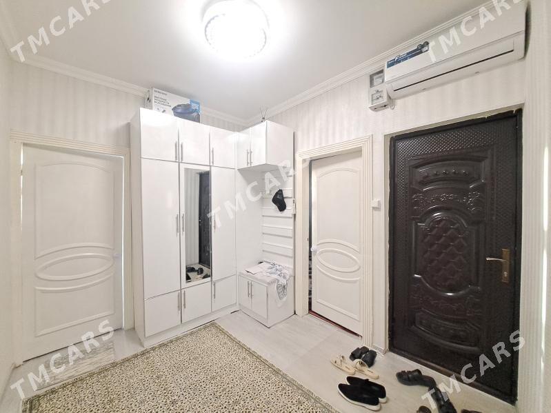 Продаётся 3 этаж 4 комната - Türkmenabat - img 5