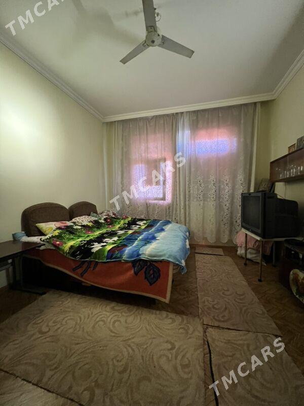 MIR  4 ARKAÇKA - Aşgabat - img 2