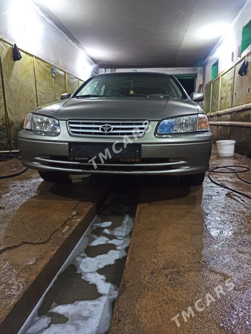 Toyota Camry 2000 - 135 000 TMT - Gubadag - img 4