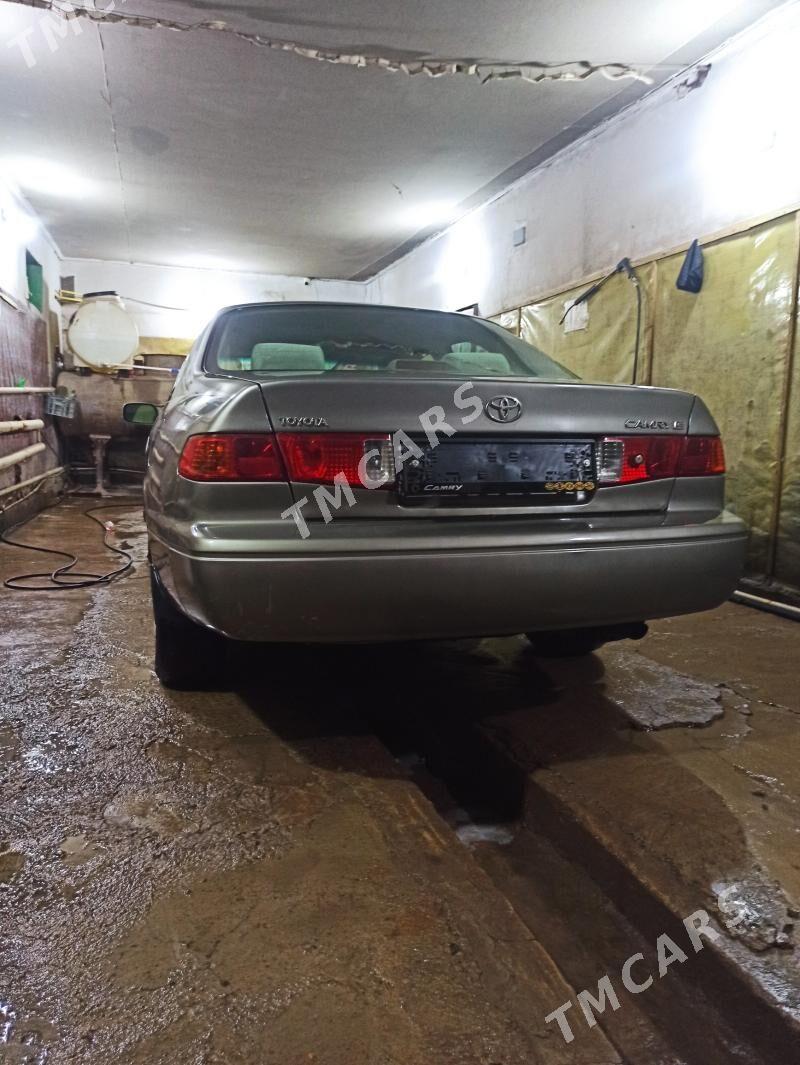 Toyota Camry 2000 - 135 000 TMT - Gubadag - img 2