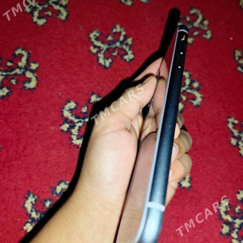iPhone 11 - Änew - img 1