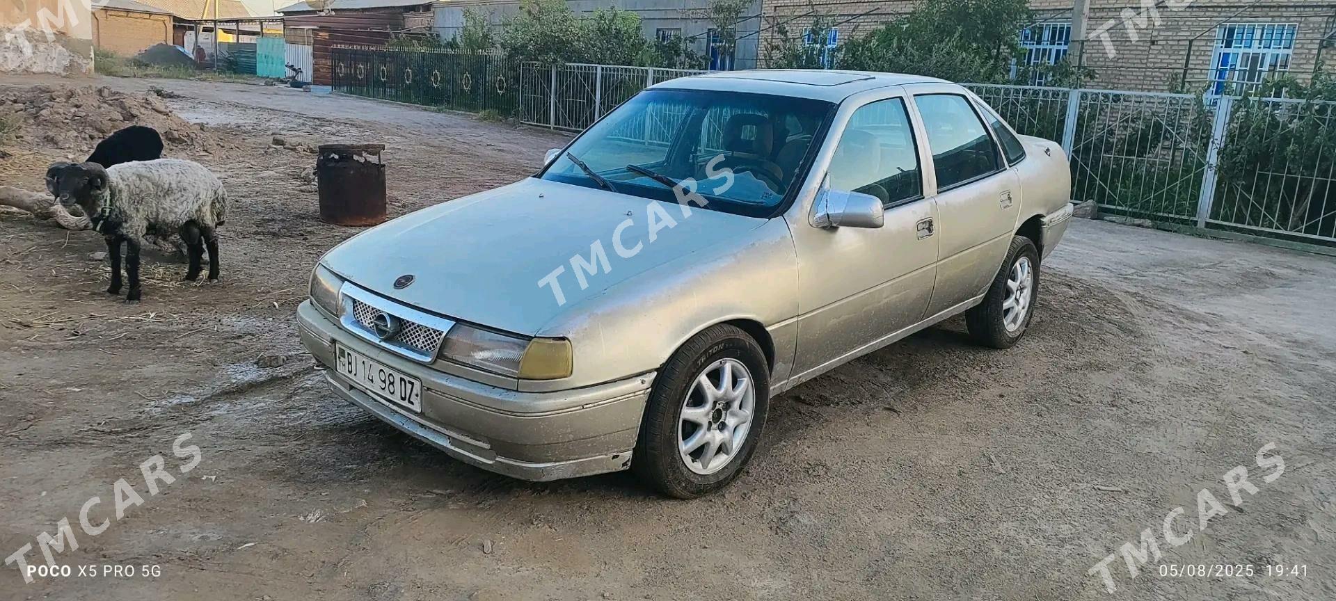 Opel Vectra 1990 - 20 000 TMT - Дашогуз - img 1