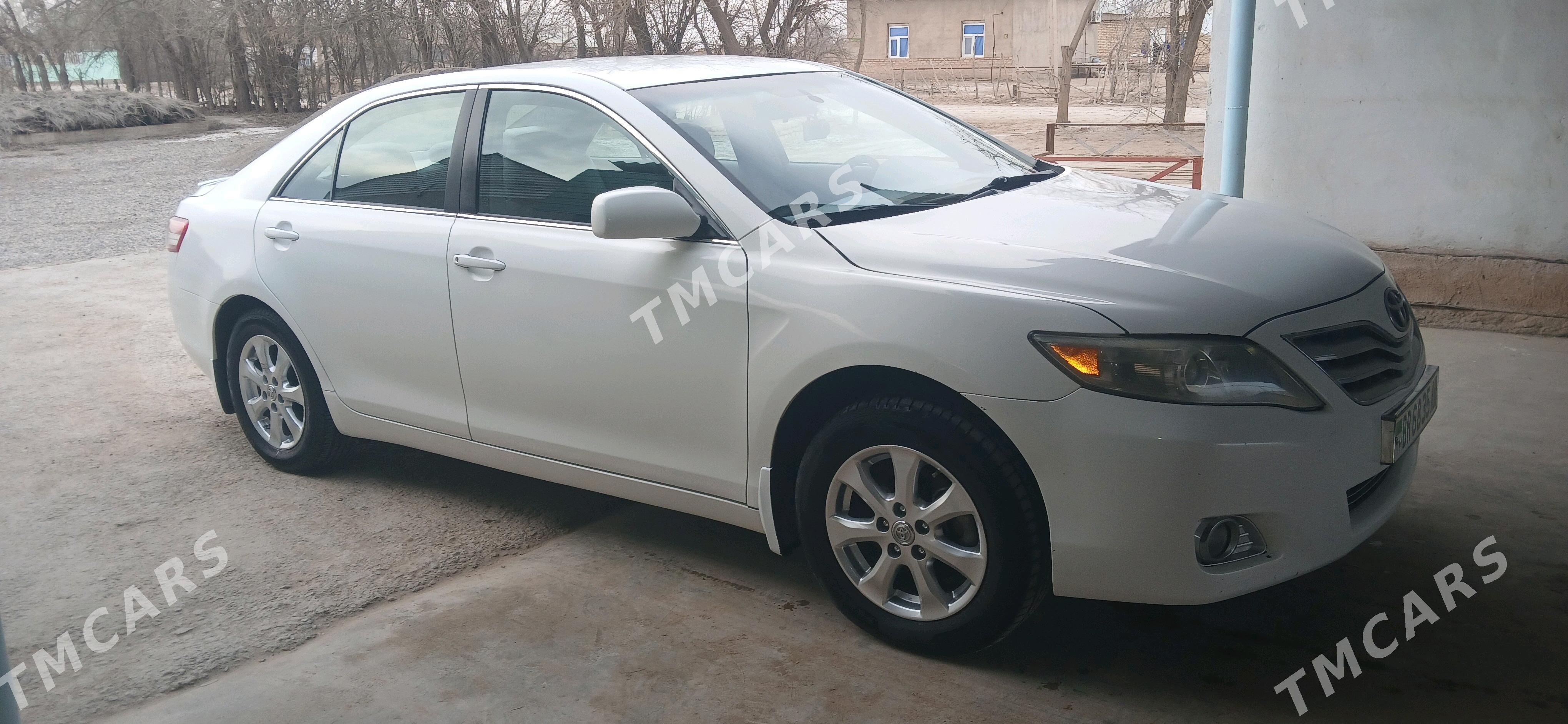 Toyota Camry 2011 - 160 000 TMT - Babadaýhan - img 6