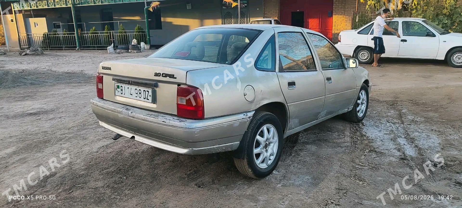 Opel Vectra 1990 - 20 000 TMT - Дашогуз - img 2