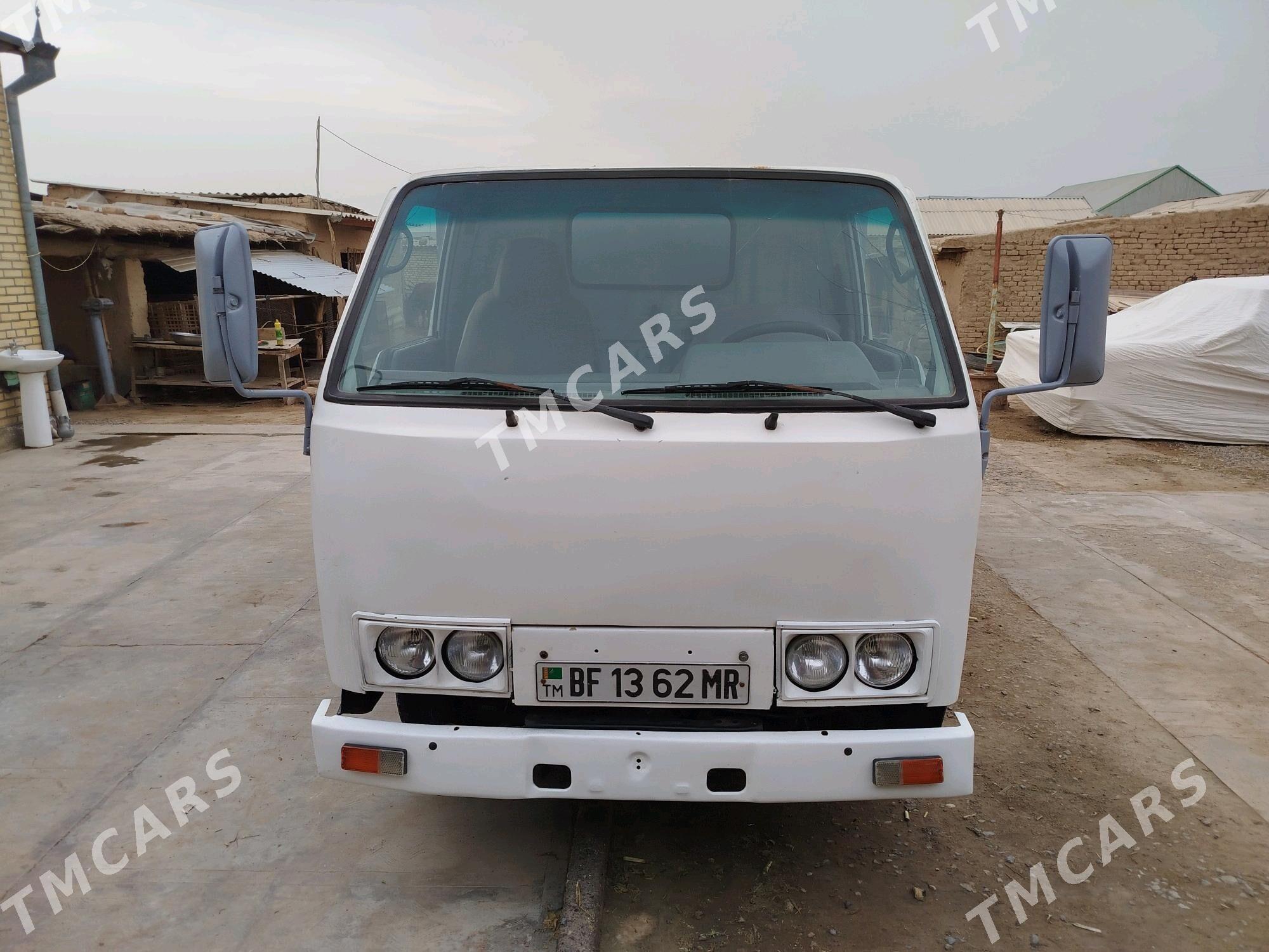 Toyota Dyna 1992 - 120 000 TMT - Murgap - img 1