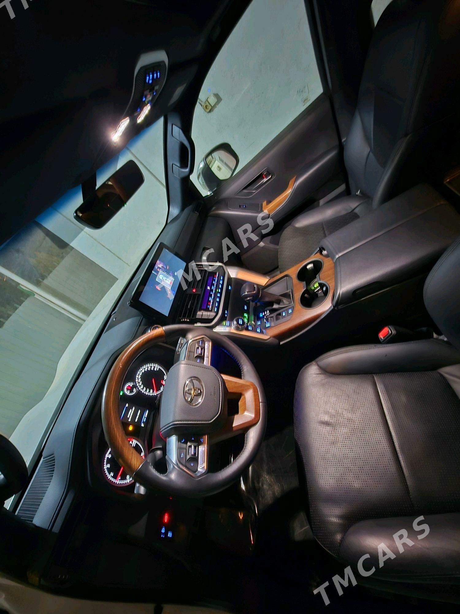 Toyota Land Cruiser 2022 - 1 156 400 TMT - Ашхабад - img 1