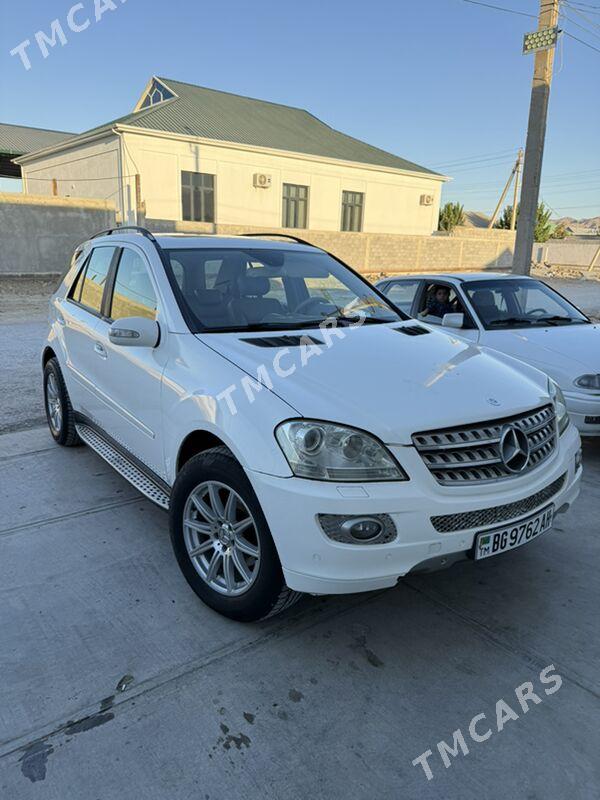 Mercedes-Benz ML350 2005 - 160 000 TMT - Ak bugdaý etraby - img 5