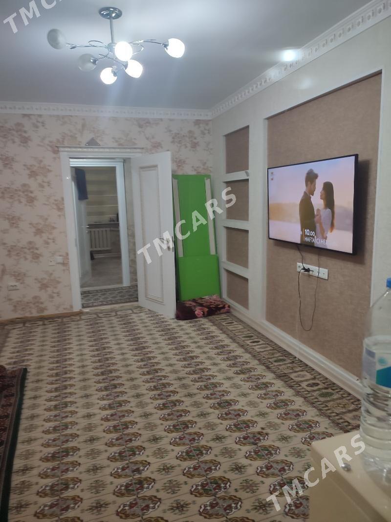 продажа - 4 мкр - img 2
