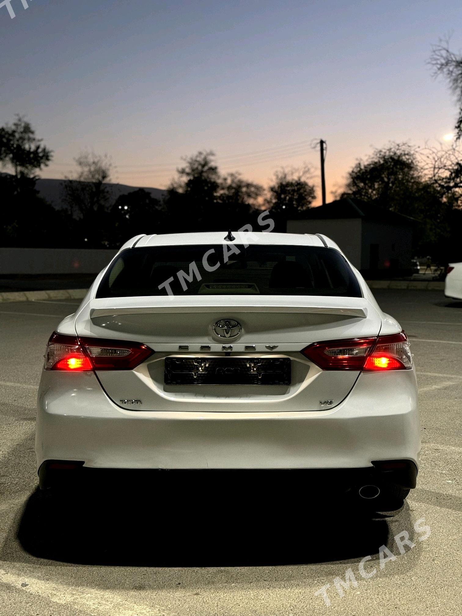 Toyota Camry 2019 - 260 000 TMT - Ашхабад - img 4