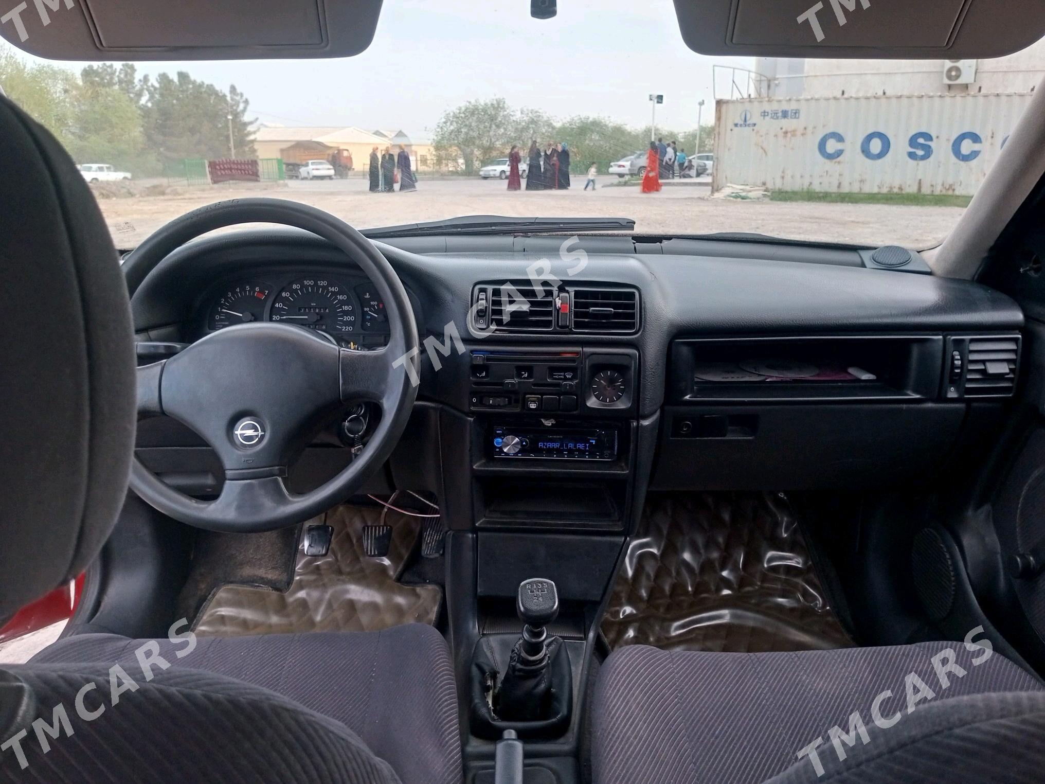 Opel Vectra 1991 - 33 000 TMT - Мары - img 6
