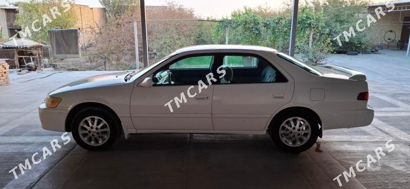 Toyota Camry 2001 - 139 000 TMT - Керки - img 2