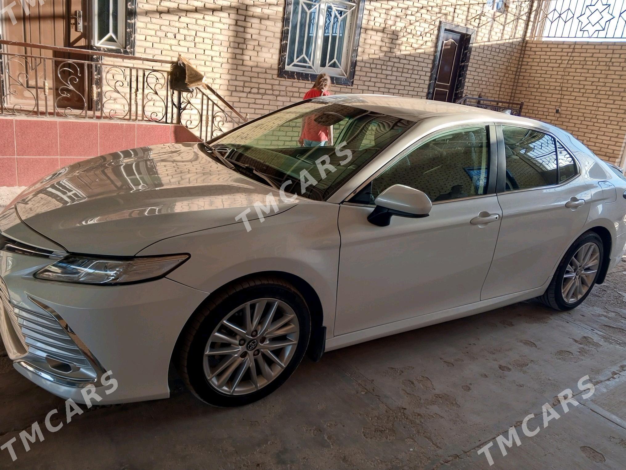 Toyota Camry 2021 - 330 000 TMT - Мары - img 3