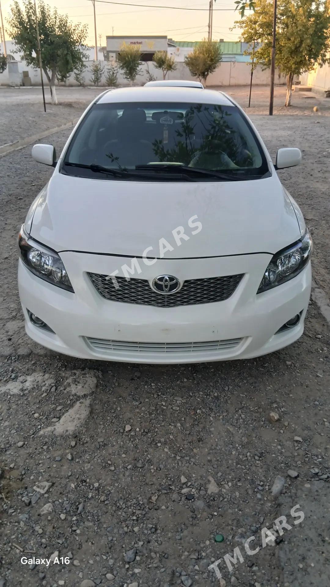 Toyota Corolla 2010 - 140 000 TMT - Гызыларбат - img 4