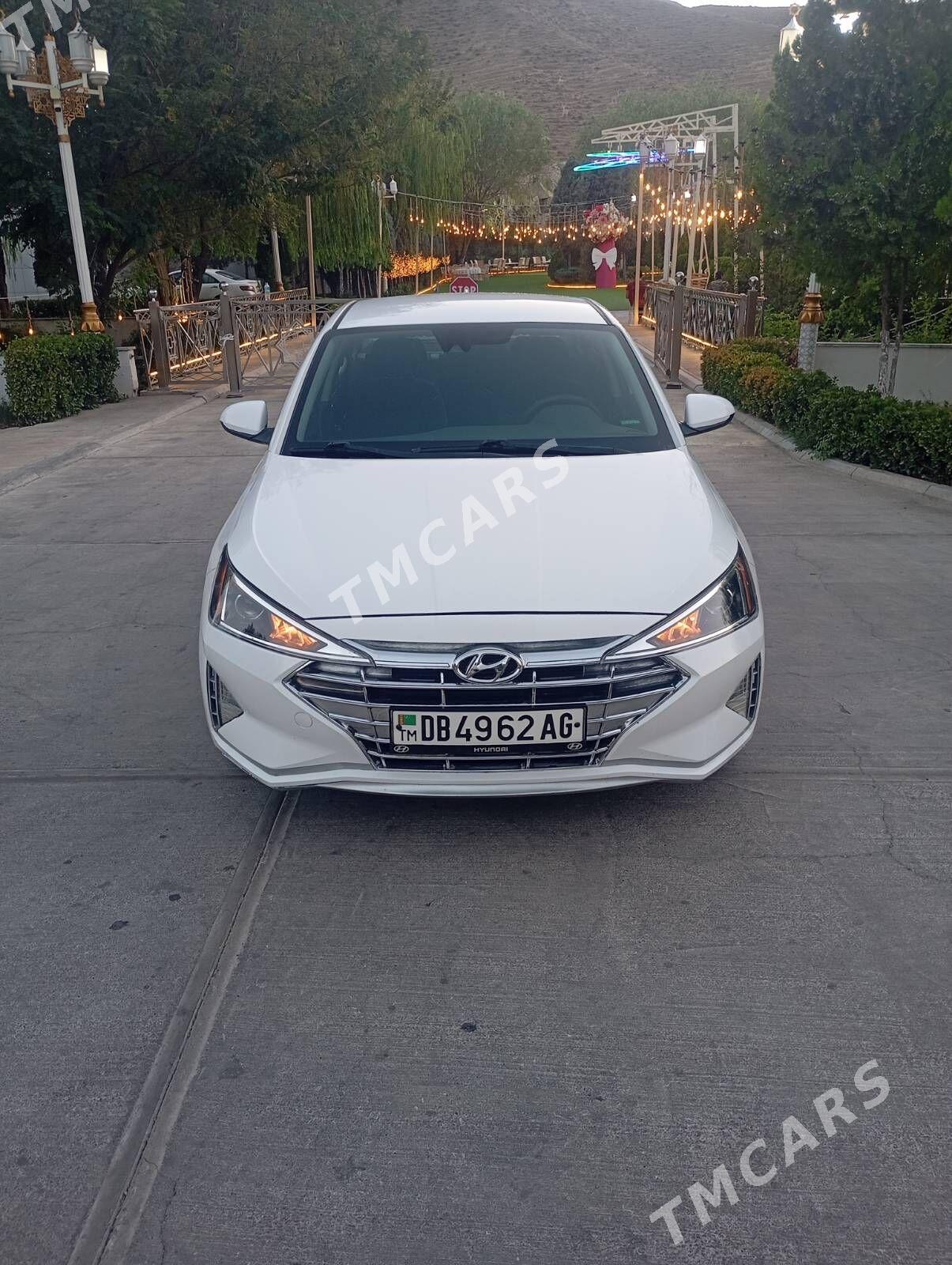 Hyundai Elantra 2020 - 250 000 TMT - Ялкым - img 5