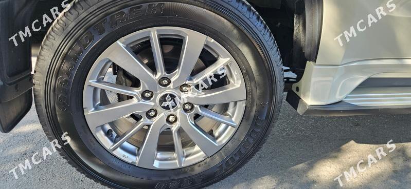 Mitsubishi Pajero 2019 - 381 000 TMT - Ашхабад - img 5