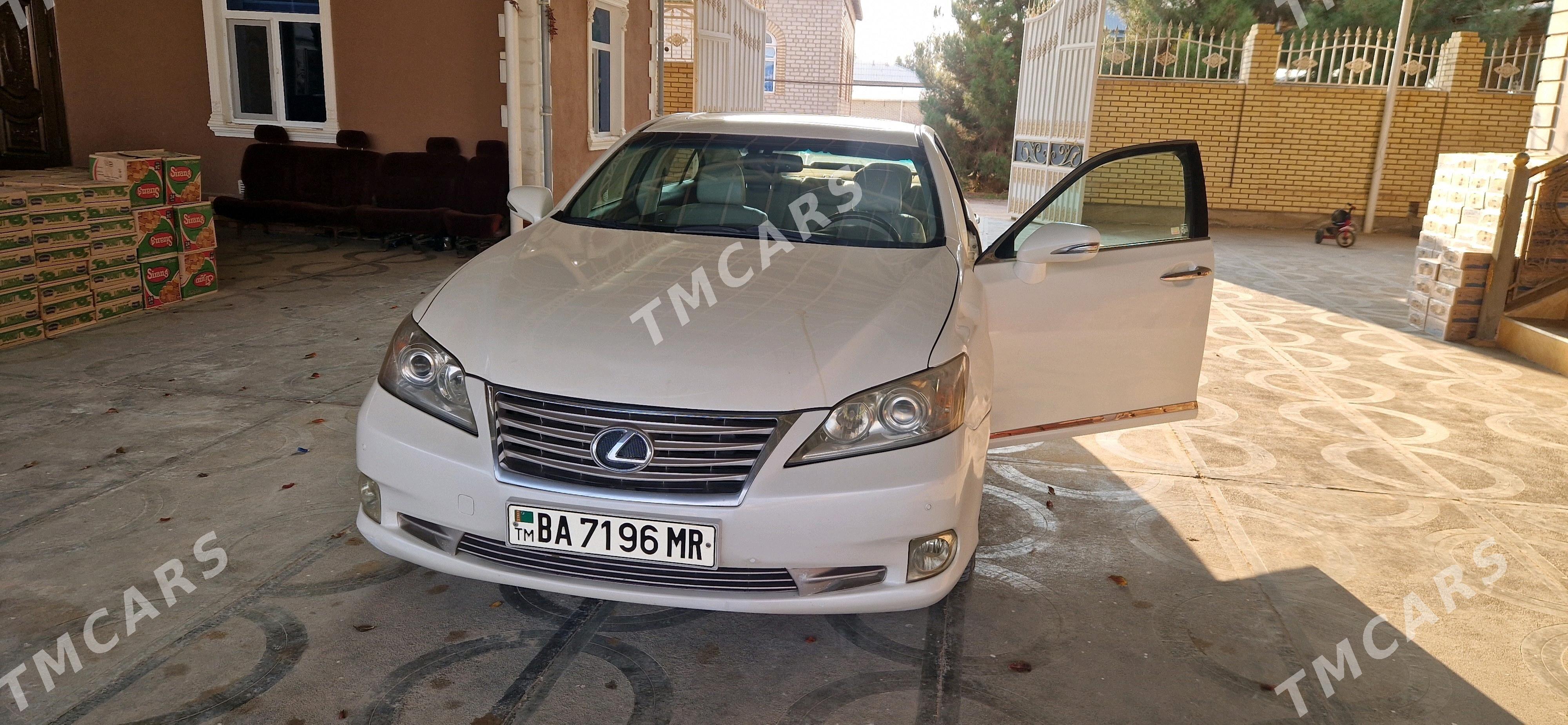 Lexus ES 350 2010 - 240 000 TMT - Мары - img 4