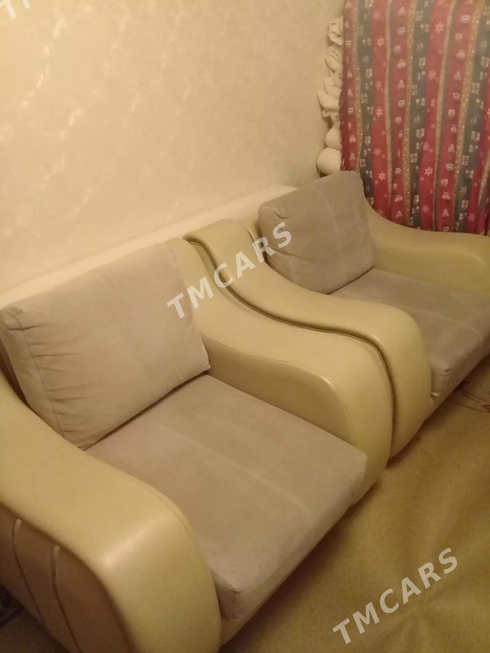 Диван - Türkmenbaşy - img 1