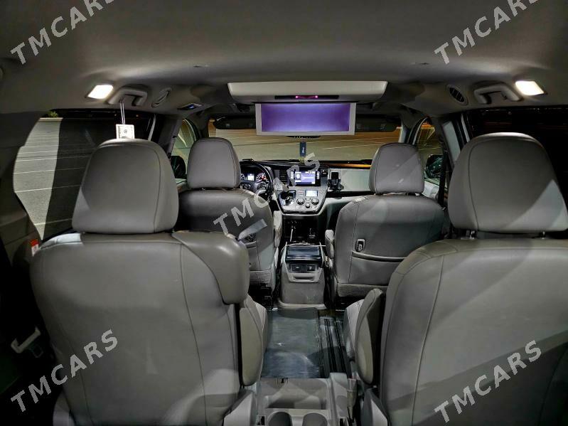 Toyota Sienna 2017 - 390 000 TMT - Ашхабад - img 7