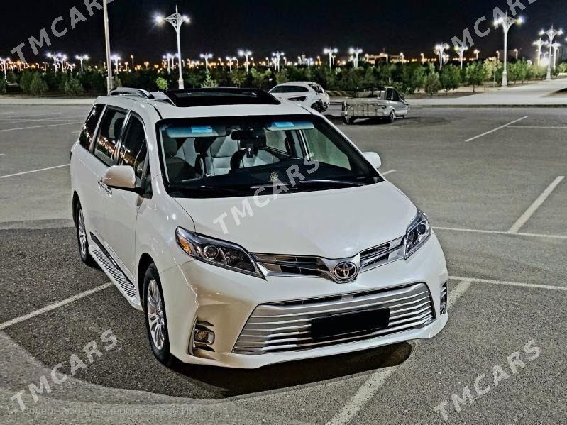 Toyota Sienna 2017 - 390 000 TMT - Ашхабад - img 1