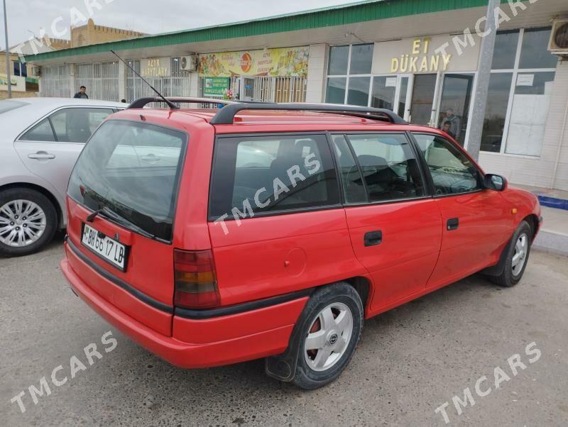 Opel Astra 1996 - 48 000 TMT - Çärjew - img 2