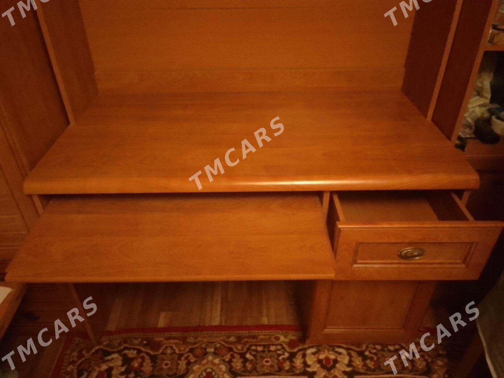 Письменный стол - Туркменбаши - img 2