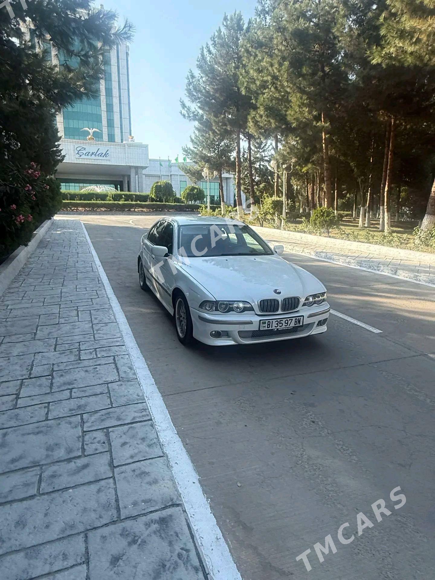 BMW E39 2002 - 125 000 TMT - Türkmenbaşy - img 5
