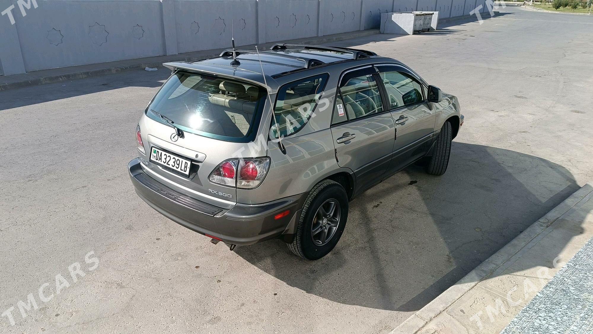 Lexus RX 300 2003 - 230 000 TMT - Керки - img 7