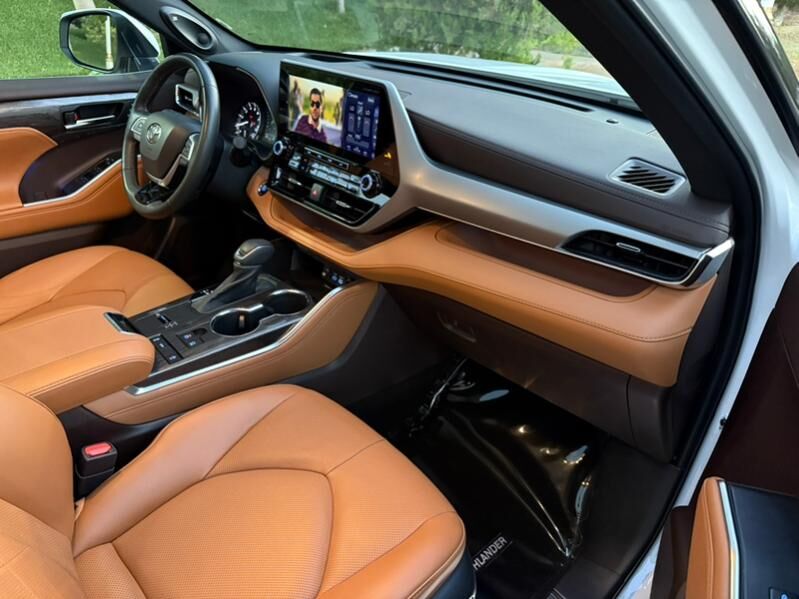 Toyota Highlander 2020 - 884 000 TMT - Ашхабад - img 10