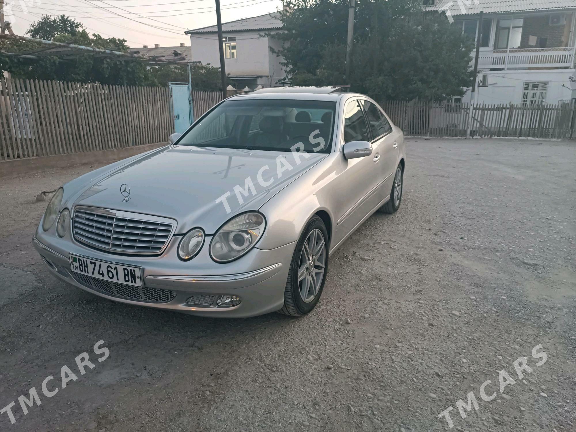 Mercedes-Benz E320 2003 - 135 000 TMT - Balkanabat - img 8