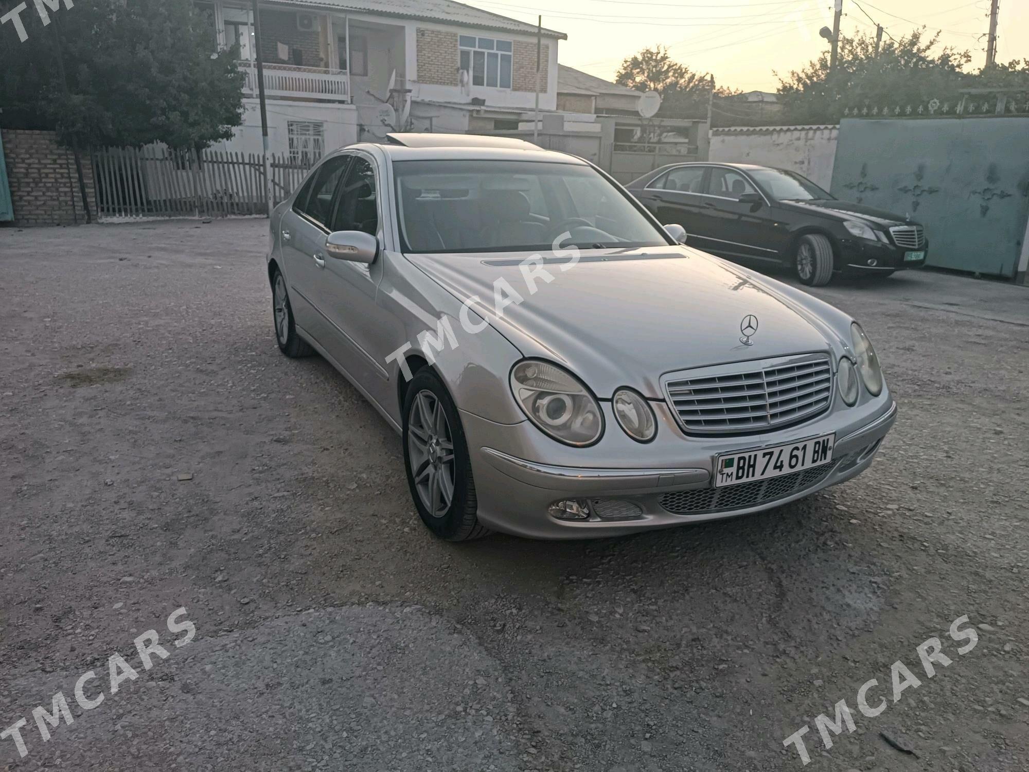 Mercedes-Benz E320 2003 - 135 000 TMT - Balkanabat - img 7