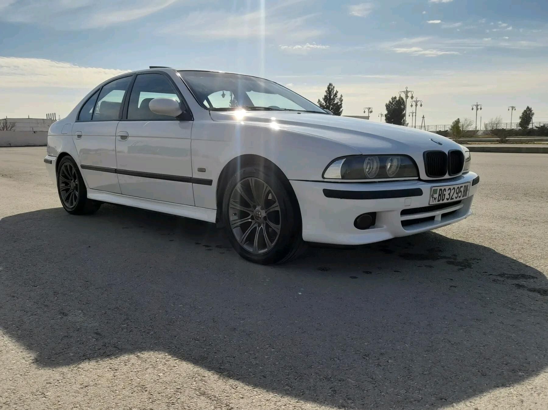 BMW E39 2001 - 127 000 TMT - Balkanabat - img 6