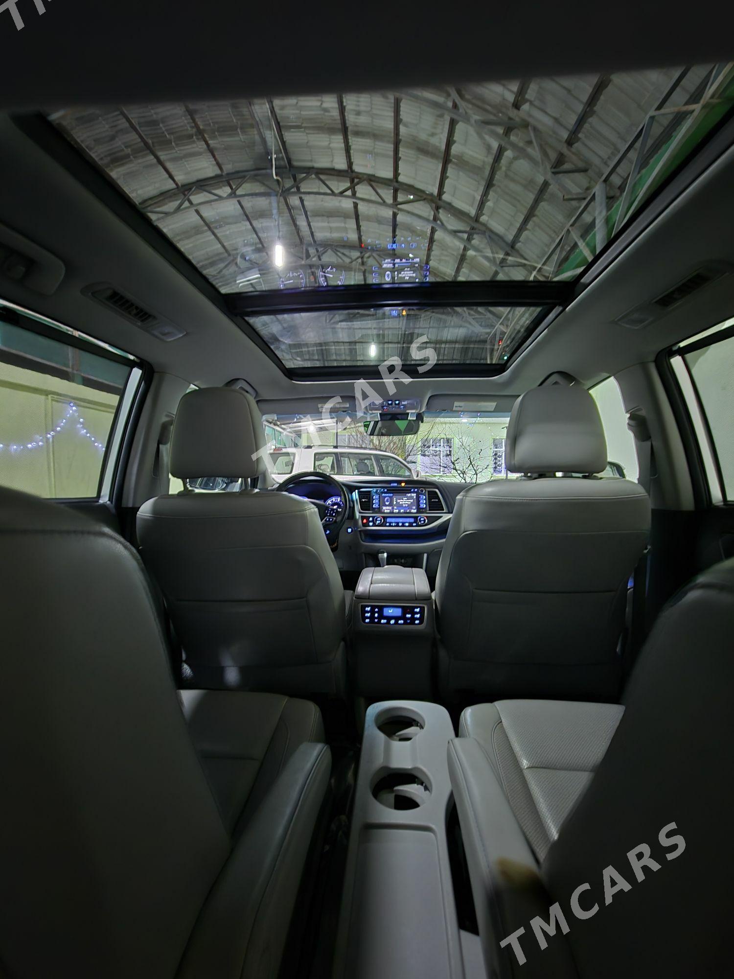 Toyota Highlander 2019 - 480 000 TMT - Ашхабад - img 5
