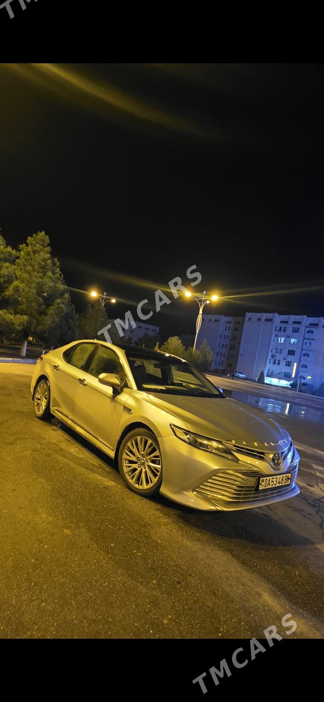 Toyota Camry 2020 - 290 000 TMT - Balkanabat - img 2