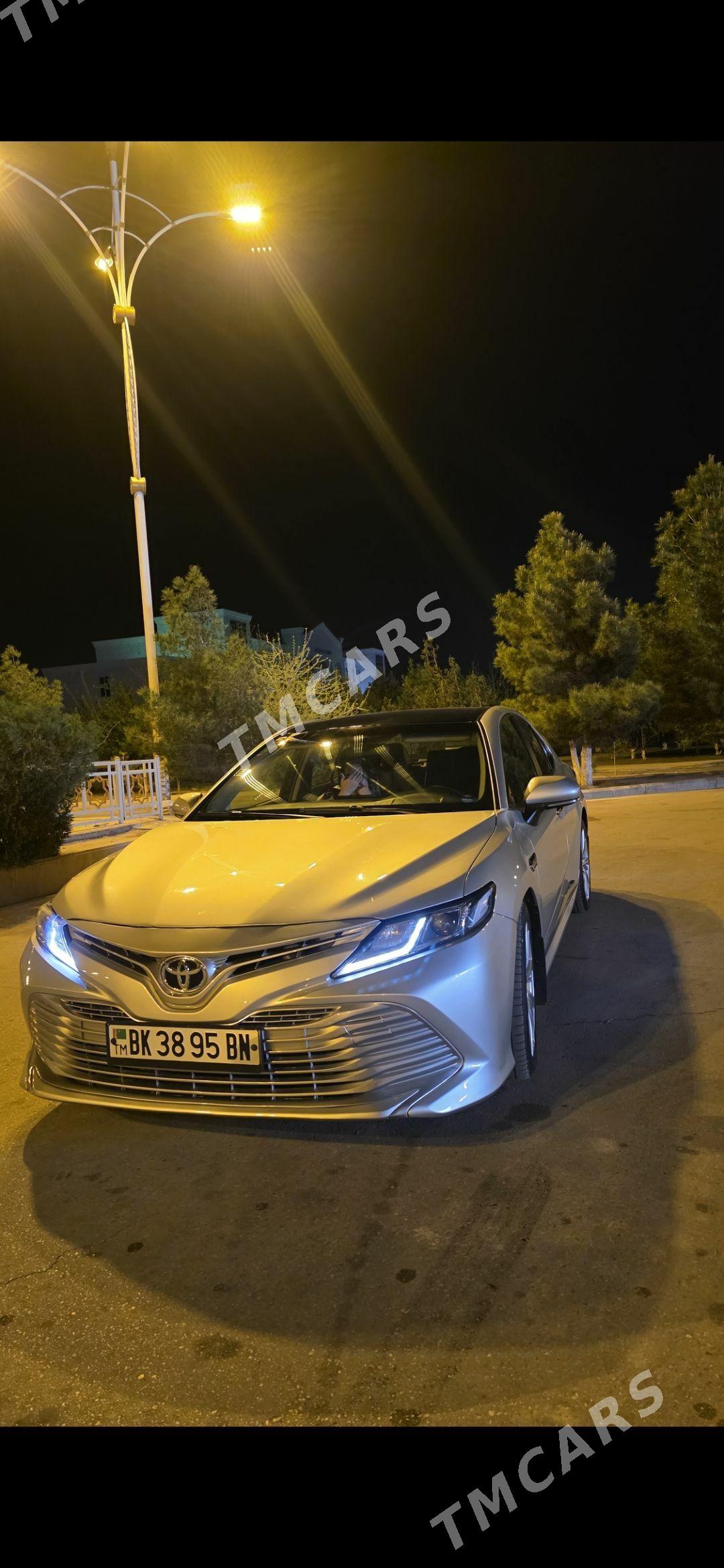 Toyota Camry 2020 - 290 000 TMT - Balkanabat - img 6