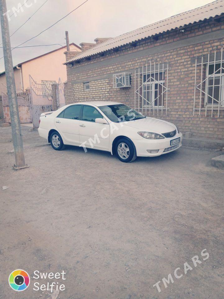 Toyota Camry 2004 - 135 000 TMT - Bereket - img 1
