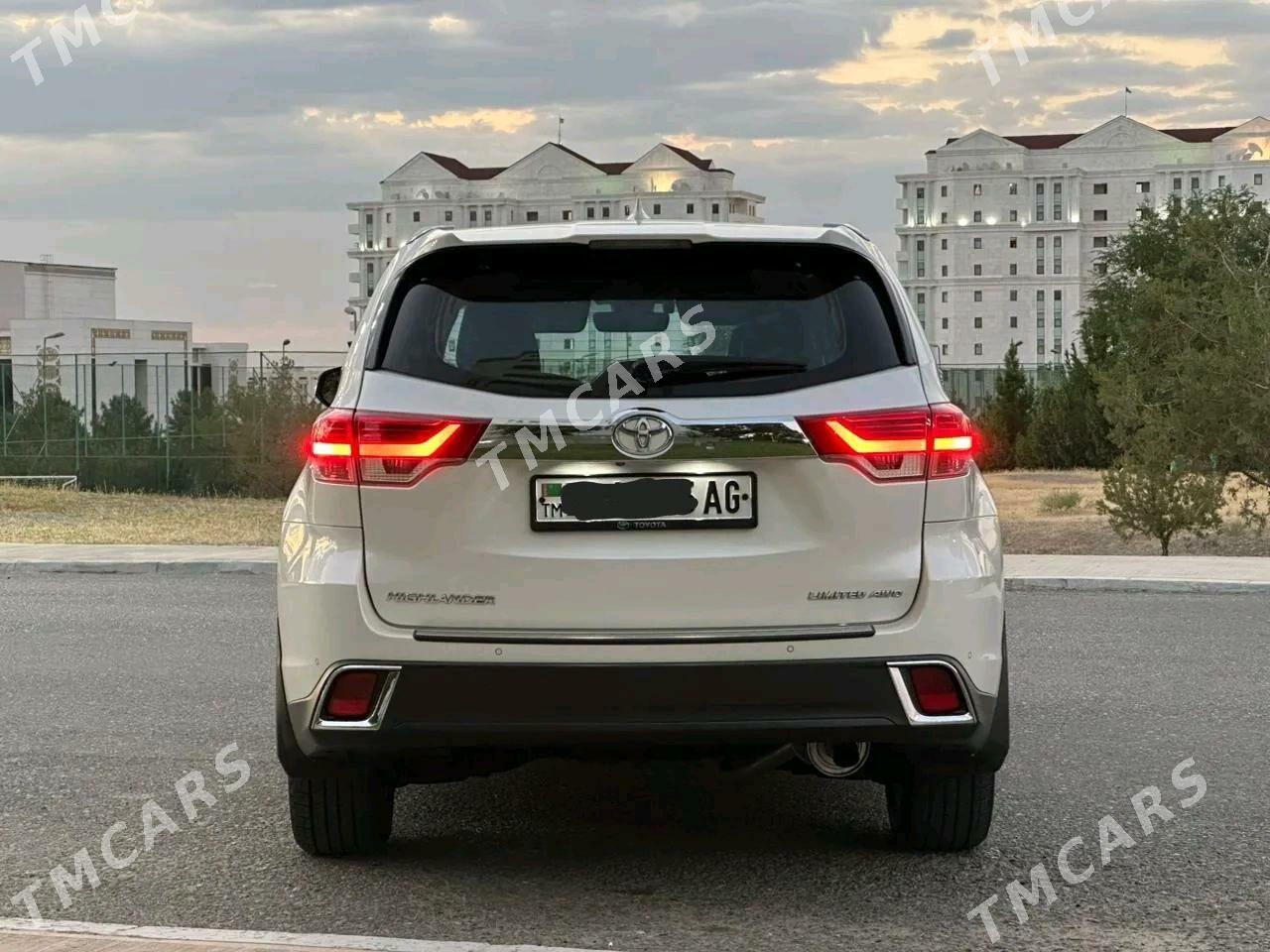 Toyota Highlander 2017 - 490 000 TMT - Aşgabat - img 5