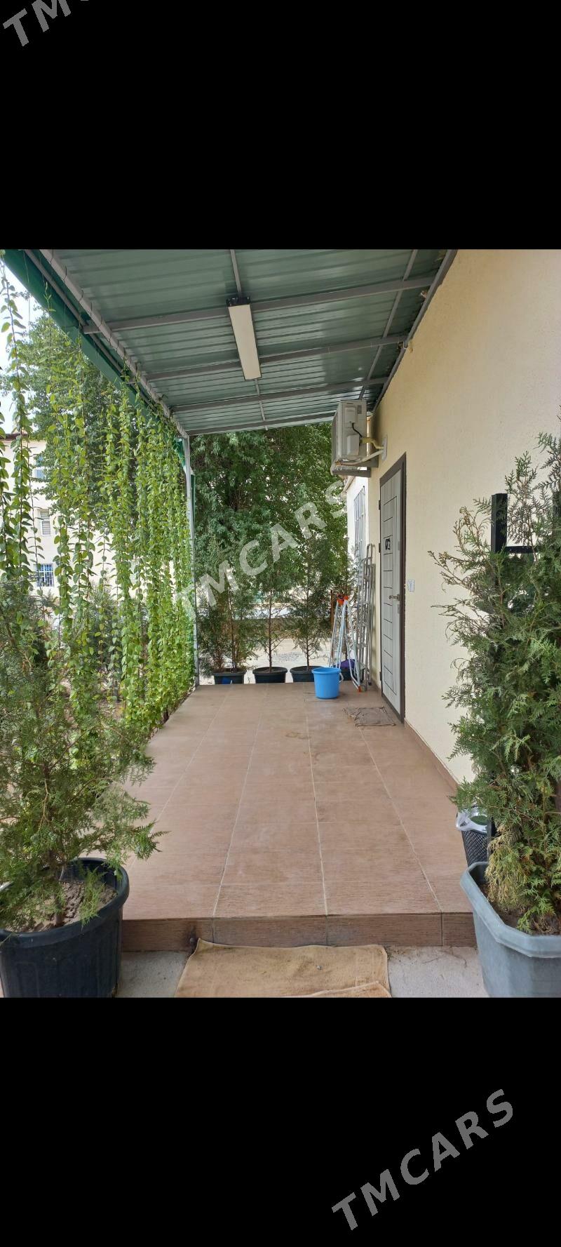 SATLYK EYESINDEN / ОТ ХОЗЯИНА - Aşgabat - img 2