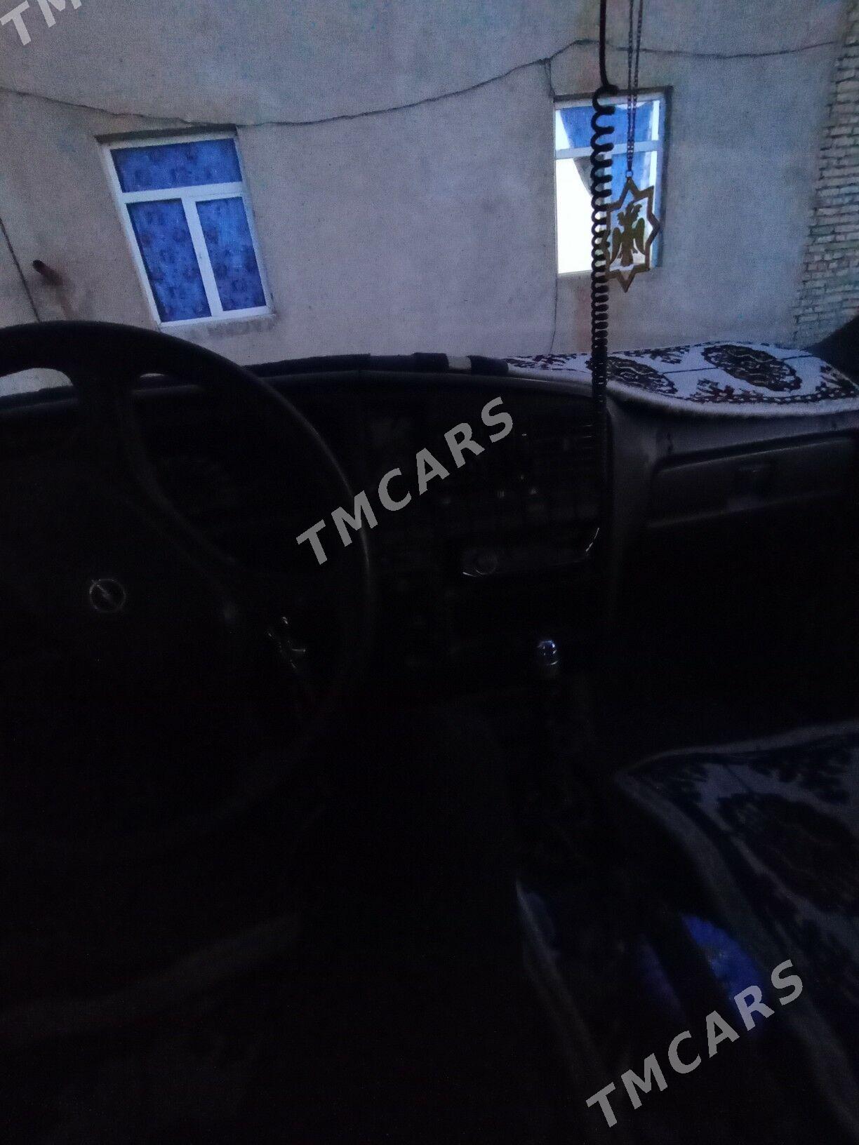 Opel Omega 1989 - 30 000 TMT - Saýat - img 6