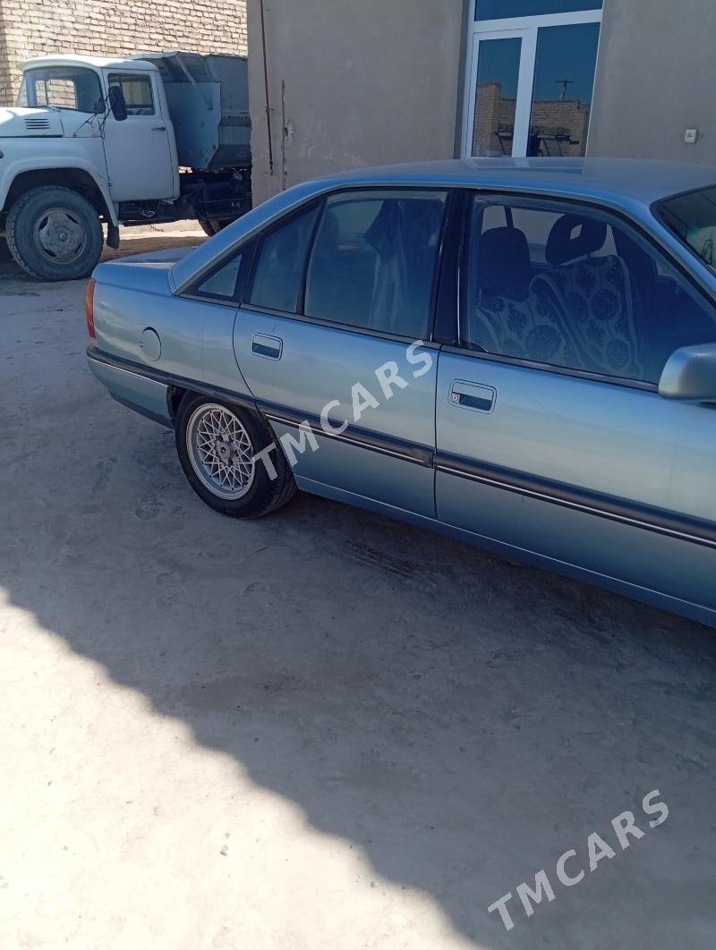 Opel Omega 1989 - 30 000 TMT - Saýat - img 7