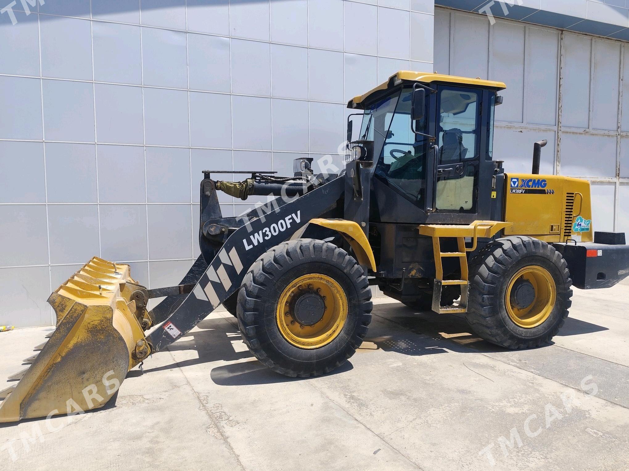 XCMG LW300F 2022 - 500 000 TMT - Мары - img 3