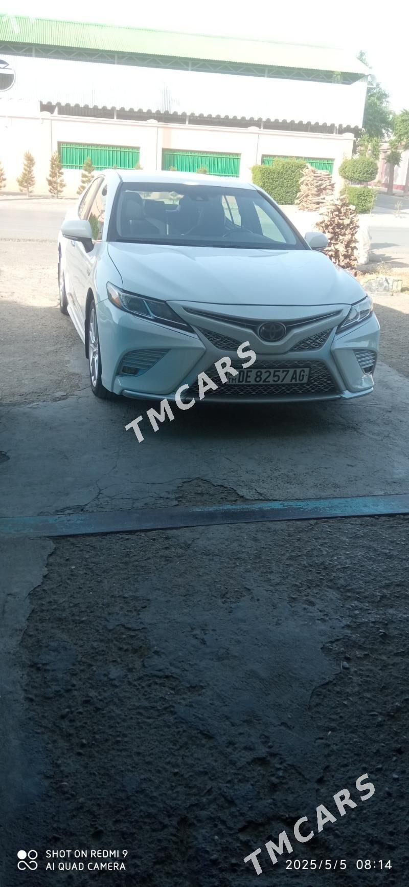 Toyota Camry 2020 - 270 000 TMT - Aşgabat - img 1