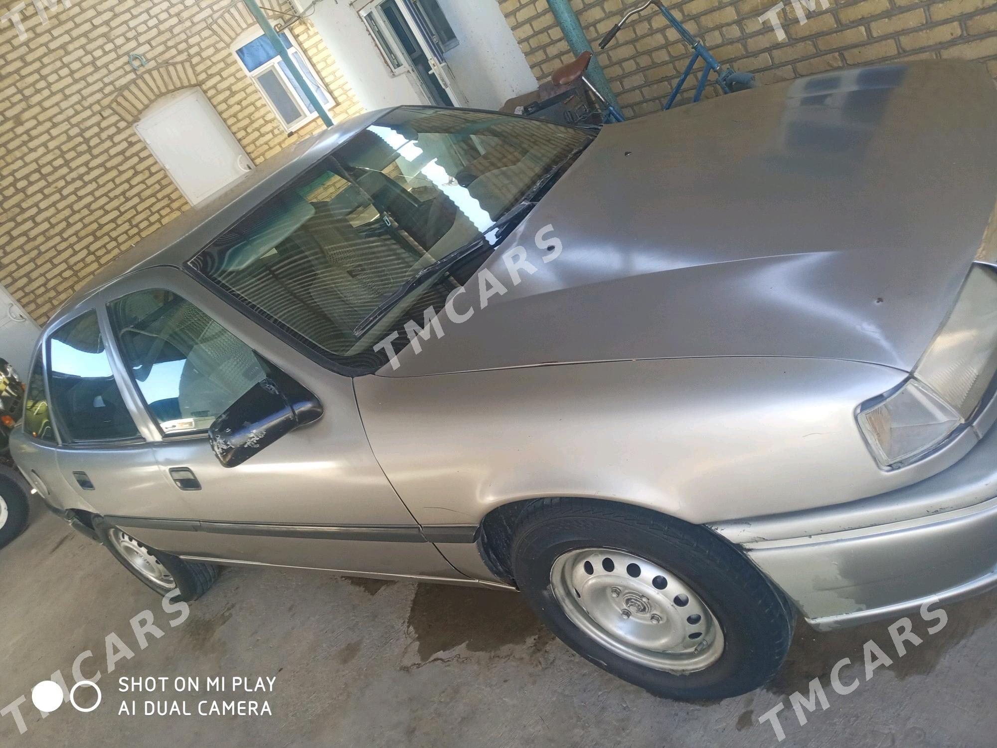 Opel Vectra 1993 - 25 000 TMT - Tagtabazar - img 3