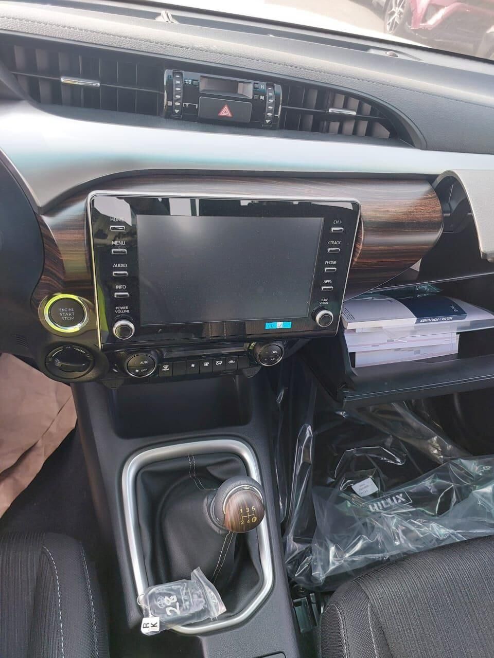 Toyota Hilux 2025 - 666 400 TMT - Arzuw - img 3