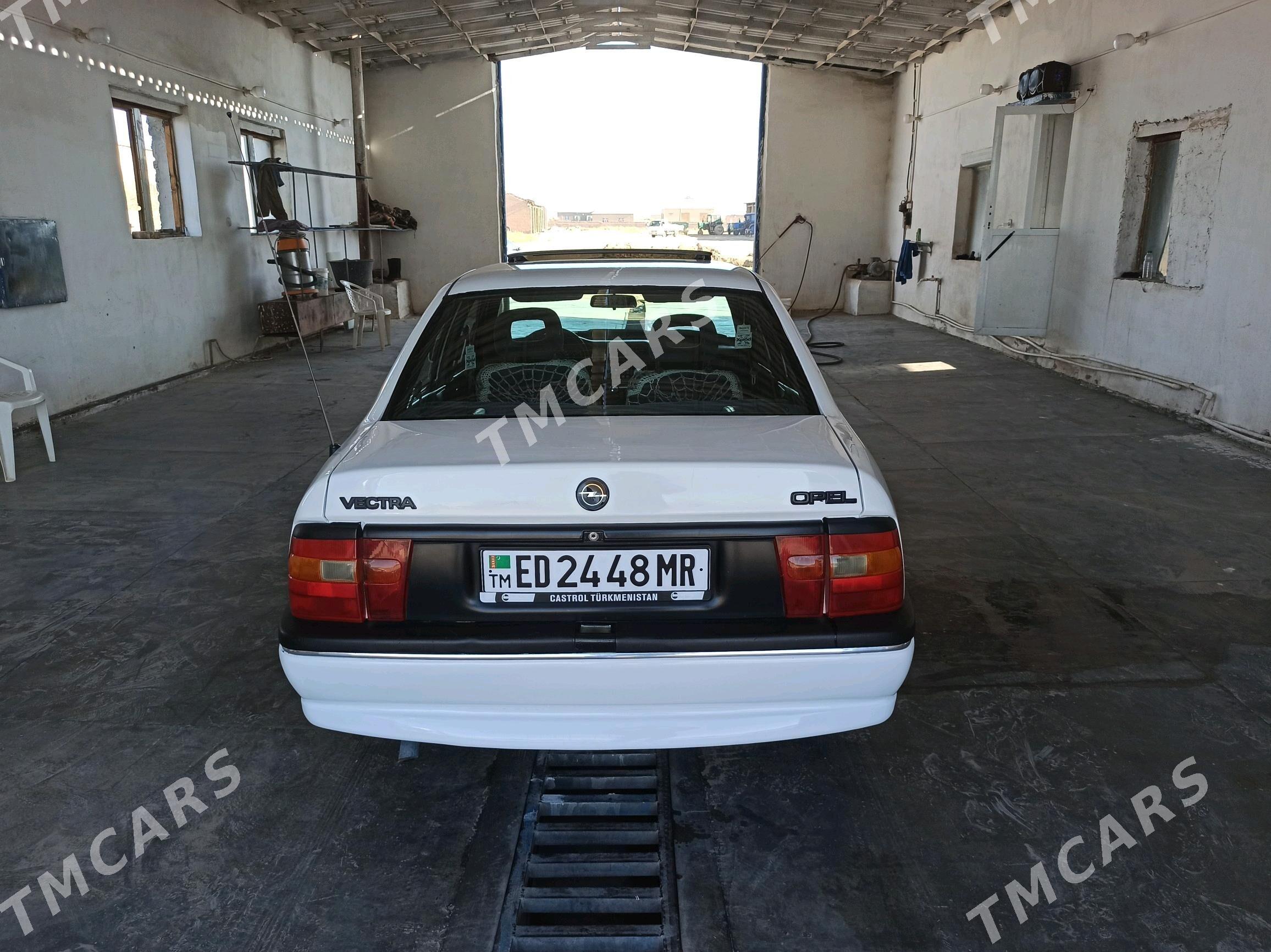 Opel Vectra 1993 - 35 000 TMT - Каракумский этрап - img 2