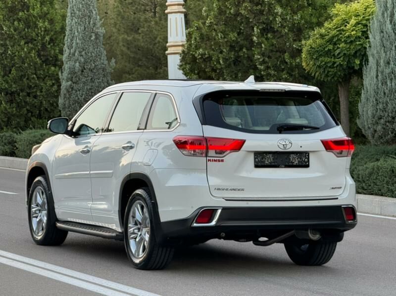 Toyota Highlander 2019 - 570 000 TMT - Aşgabat - img 5