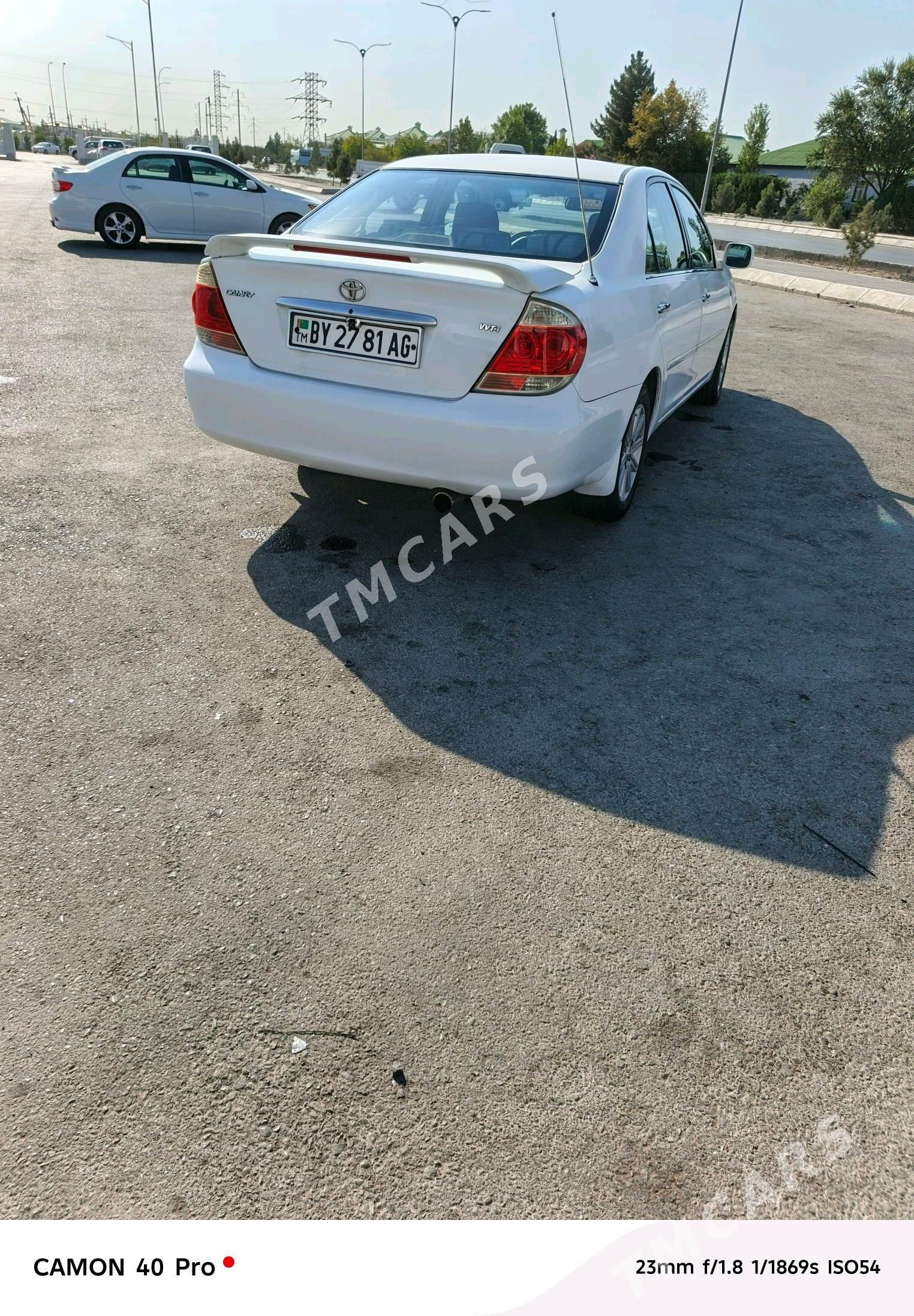 Toyota Camry 2004 - 150 000 TMT - Büzmeýin - img 3