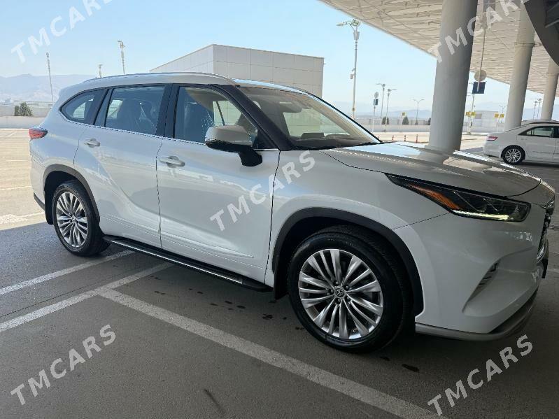 Toyota Highlander 2022 - 690 000 TMT - Aşgabat - img 9