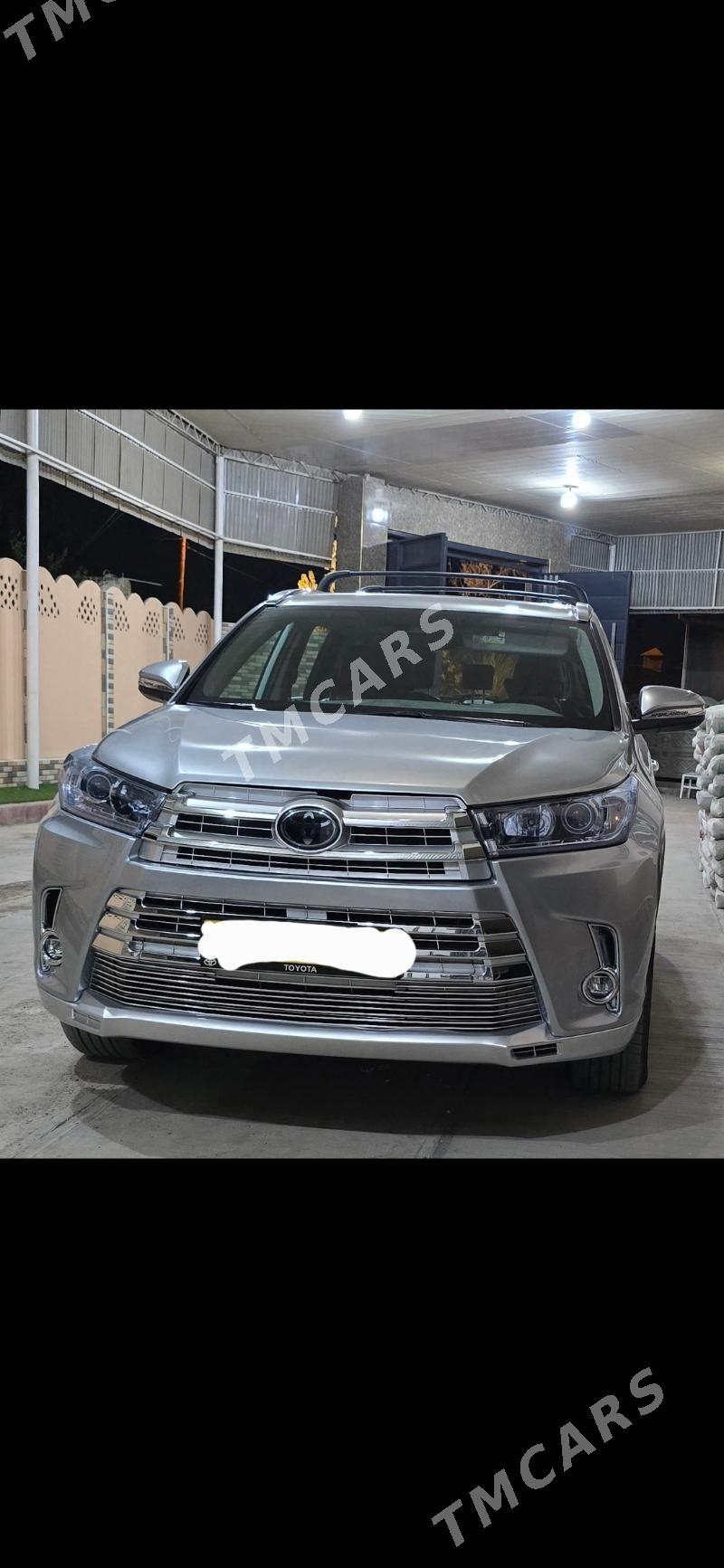 Toyota Highlander 2019 - 430 000 TMT - Мары - img 4